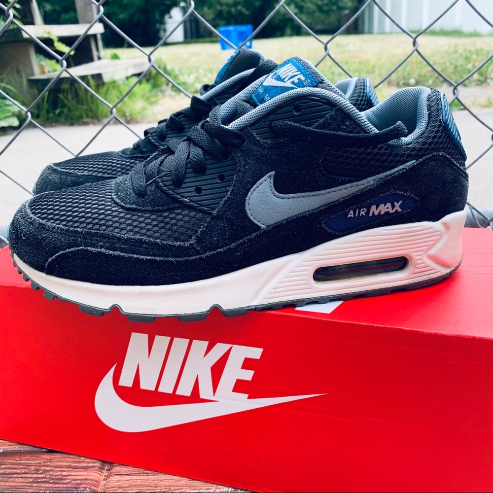 Nike Air Max 90 Essential • 537384-041 • Men's • 8 - Picture 10 of 11